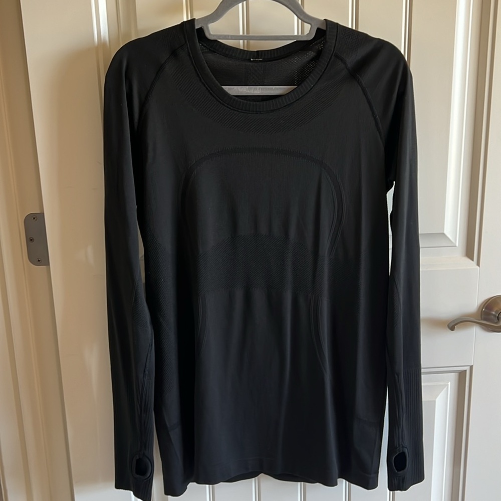Lululemon Swiftly Tech Long Sleeve Crew